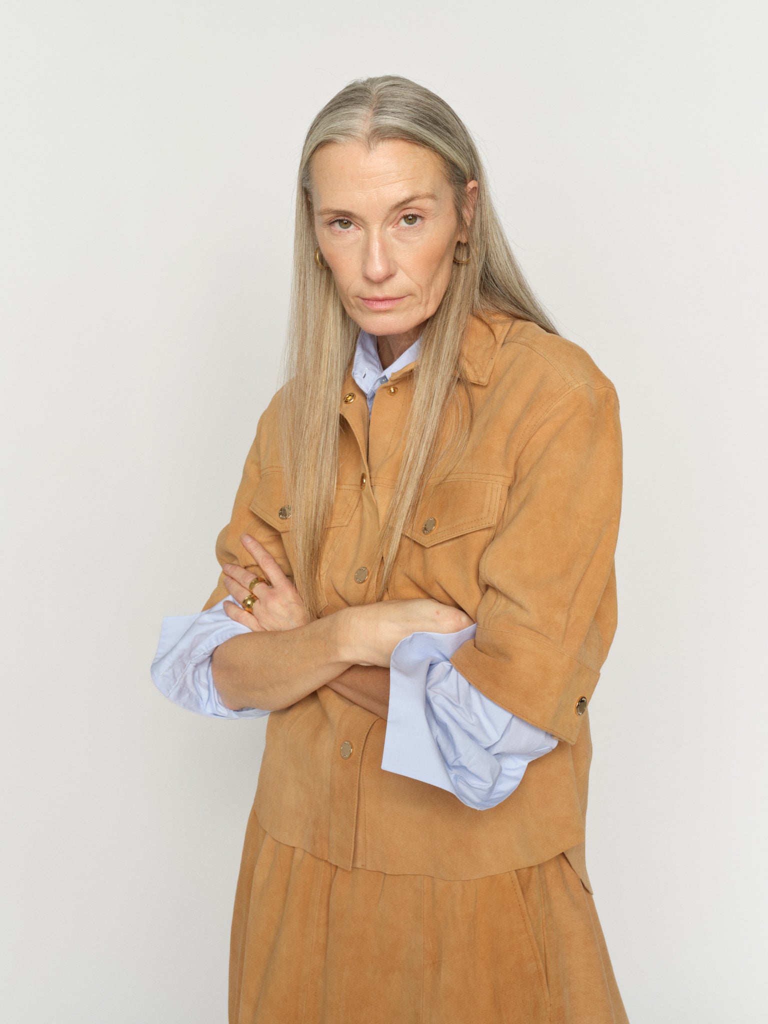 Modelshot / Tan / Detail